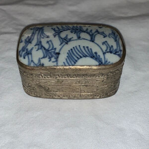 Silver & white & Blue Ceramic Top Jewelry Organizer Box